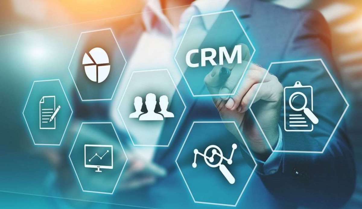 Роль СRM у процесі продажу нерухомості